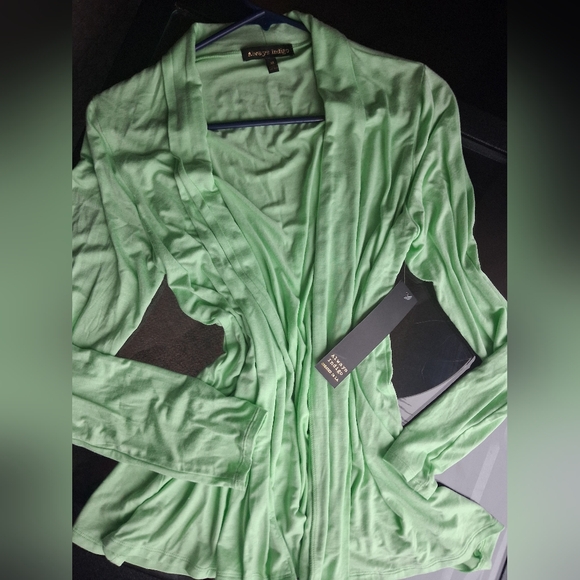 Super Soft Women's Cardigan - Picture 2 of 5